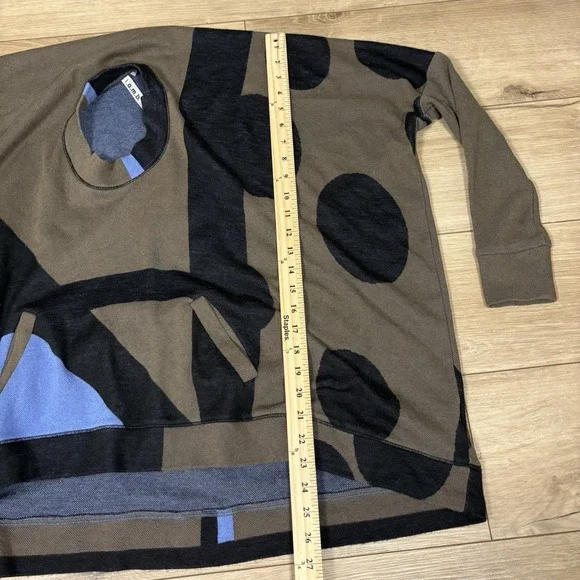 Gwen Stefani L.A.M.B. Crewneck Oversized Slouchy Box Fit Kangaroo Pocket Sweater - Picture 4 of 9